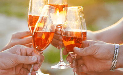 Pop, Fizz, Clink: How to Enjoy Sparkling Wine Like a Pro!