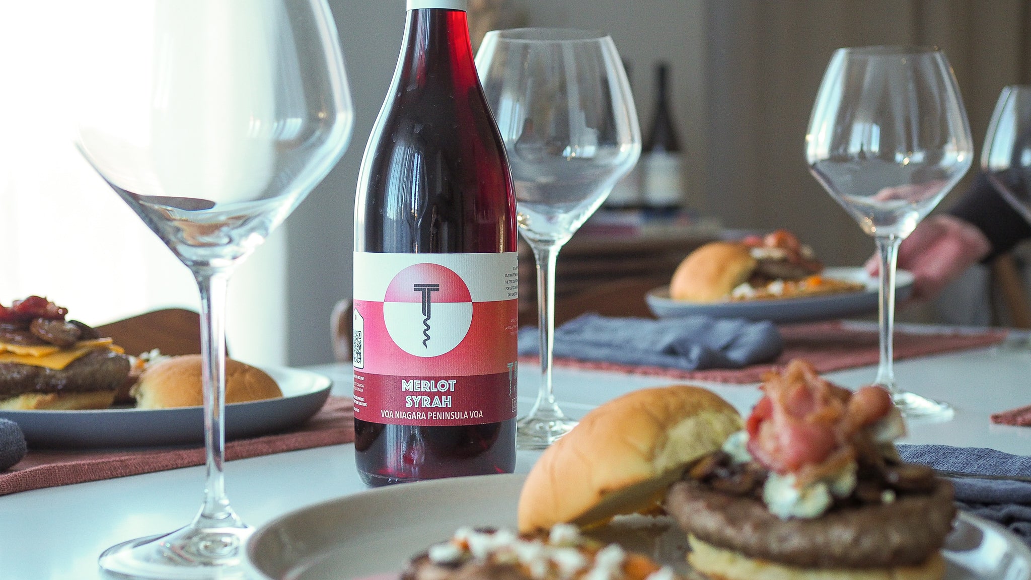 Merlot/Syrah & Blue Cheese Lamb Burgers