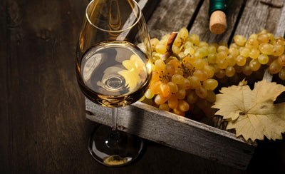 6 Delicious Vegan White Wines That You Can Buy Online